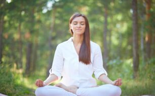 Método 4-6-8 de Yoga para Calmar la Mente y Relajarse